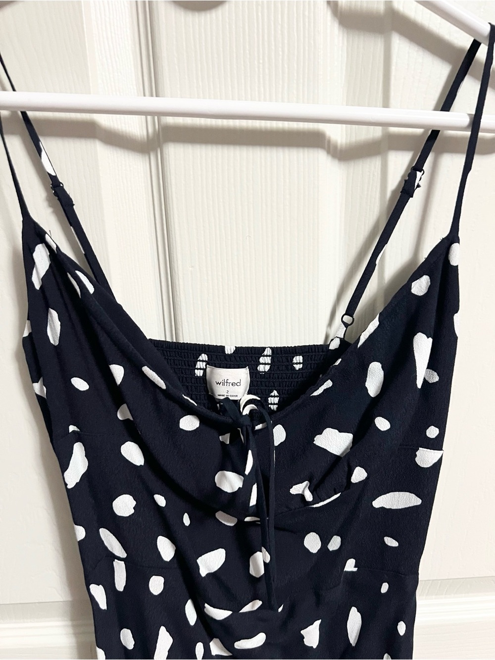 Aritzia Wilfred Bellow Dress - Picture 5 of 10